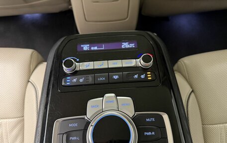 Genesis G90 I рестайлинг, 2019 год, 2 690 000 рублей, 34 фотография