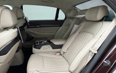 Genesis G90 I рестайлинг, 2019 год, 2 690 000 рублей, 31 фотография