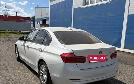 BMW 3 серия, 2018 год, 2 700 000 рублей, 4 фотография