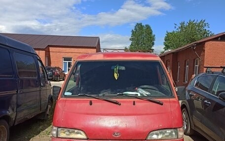 Hyundai H-1 II рестайлинг, 1997 год, 85 000 рублей, 1 фотография