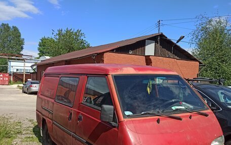 Hyundai H-1 II рестайлинг, 1997 год, 85 000 рублей, 2 фотография