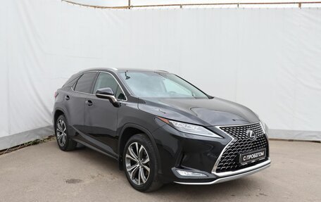 Lexus RX IV рестайлинг, 2020 год, 5 100 000 рублей, 3 фотография