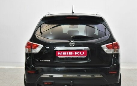 Nissan Pathfinder, 2016 год, 2 000 000 рублей, 3 фотография