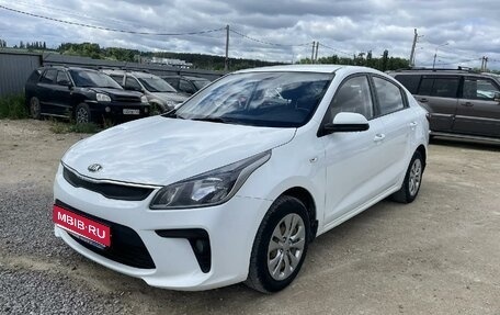 KIA Rio IV, 2018 год, 1 224 000 рублей, 1 фотография