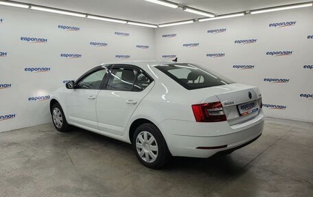 Skoda Octavia, 2020 год, 1 990 000 рублей, 4 фотография