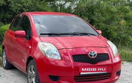 Toyota Yaris III рестайлинг, 2008 год, 600 000 рублей, 7 фотография