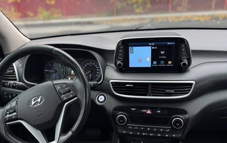 Hyundai Tucson III, 2019 год, 2 050 000 рублей, 5 фотография