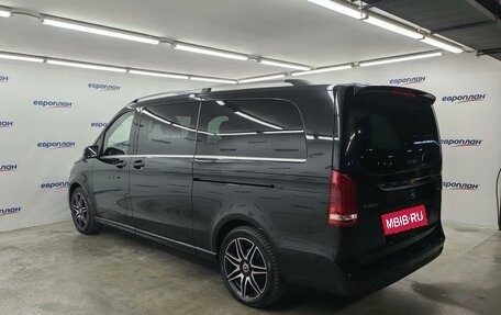 Mercedes-Benz V-Класс, 2023 год, 9 300 000 рублей, 4 фотография
