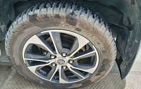 Toyota Land Cruiser 200, 2017 год, 5 508 000 рублей, 13 фотография