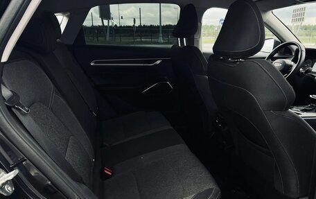Geely Emgrand, 2024 год, 1 350 000 рублей, 16 фотография