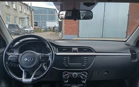 KIA Rio IV, 2018 год, 1 177 000 рублей, 4 фотография