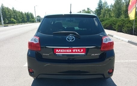 Toyota Auris II, 2010 год, 700 000 рублей, 5 фотография