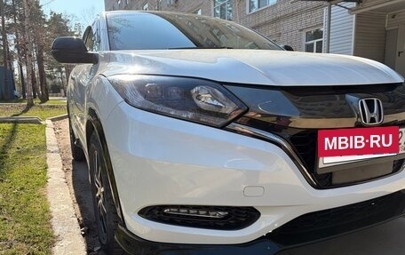 Honda Vezel, 2016 год, 1 300 000 рублей, 6 фотография