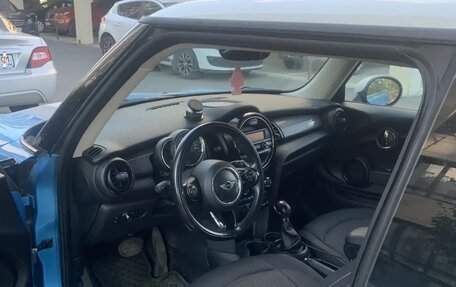 MINI Hatch, 2017 год, 1 650 000 рублей, 8 фотография