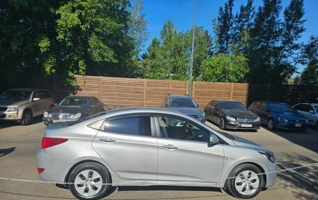 Hyundai Solaris II рестайлинг, 2015 год, 845 000 рублей, 2 фотография