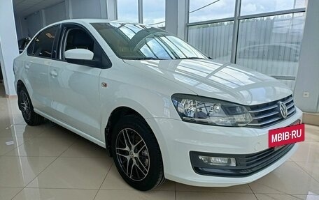 Volkswagen Polo VI (EU Market), 2016 год, 885 000 рублей, 2 фотография
