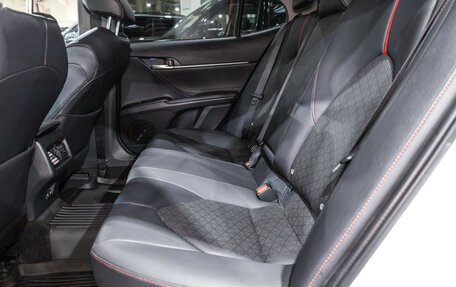 Toyota Camry, 2021 год, 3 499 700 рублей, 14 фотография