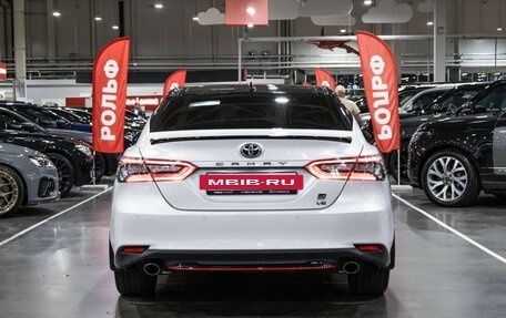 Toyota Camry, 2021 год, 3 499 700 рублей, 10 фотография