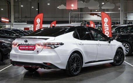 Toyota Camry, 2021 год, 3 499 700 рублей, 8 фотография