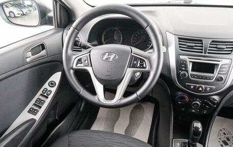 Hyundai Solaris II рестайлинг, 2015 год, 999 000 рублей, 10 фотография
