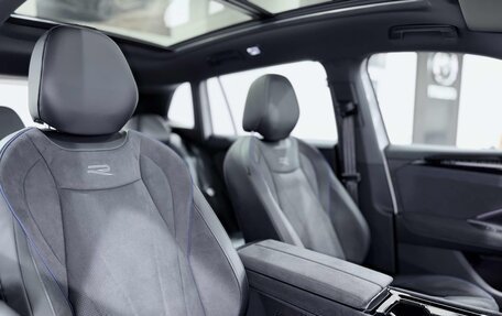 Volkswagen Tiguan II, 2026 год, 4 990 000 рублей, 15 фотография