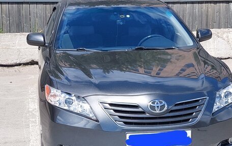 Toyota Camry, 2008 год, 890 000 рублей, 2 фотография