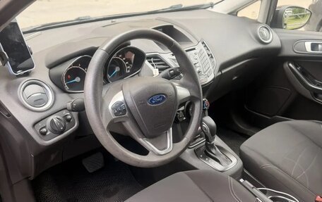 Ford Fiesta, 2016 год, 730 000 рублей, 5 фотография