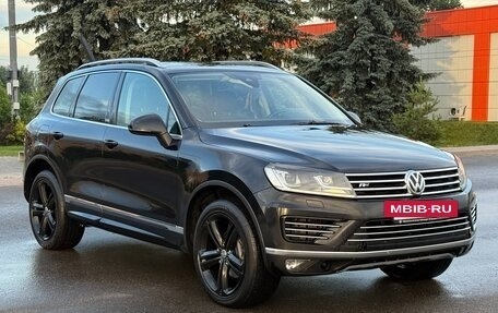 Volkswagen Touareg III, 2016 год, 3 100 000 рублей, 2 фотография
