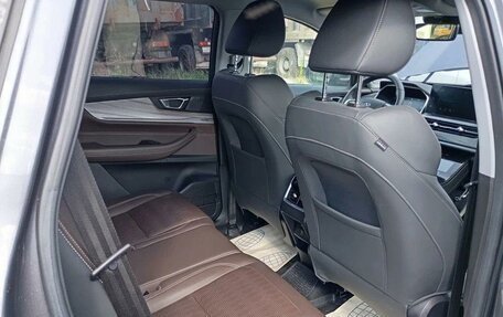 Chery Tiggo 8 Pro, 2023 год, 2 137 500 рублей, 10 фотография