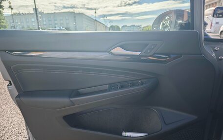 Volkswagen Golf VIII, 2023 год, 2 300 000 рублей, 16 фотография