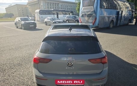 Volkswagen Golf VIII, 2023 год, 2 300 000 рублей, 9 фотография