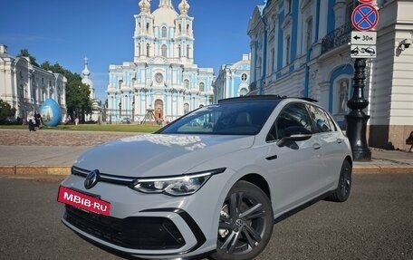 Volkswagen Golf VIII, 2023 год, 2 300 000 рублей, 28 фотография
