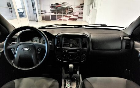 Ford Escape II, 2005 год, 525 000 рублей, 17 фотография