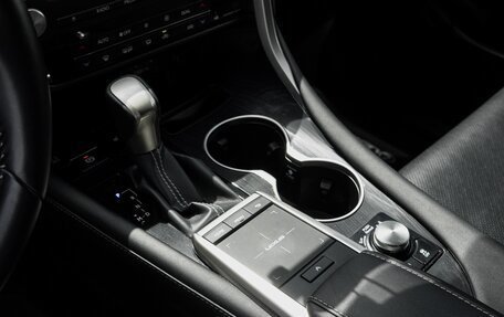 Lexus RX IV рестайлинг, 2021 год, 5 299 000 рублей, 29 фотография