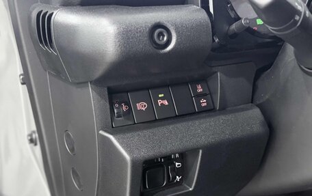Suzuki Jimny, 2025 год, 4 170 000 рублей, 14 фотография