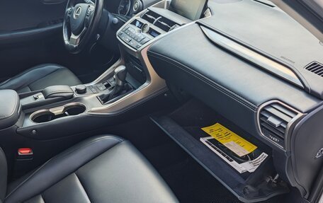 Lexus NX I, 2016 год, 2 800 000 рублей, 6 фотография