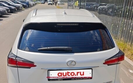Lexus NX I, 2016 год, 2 800 000 рублей, 3 фотография