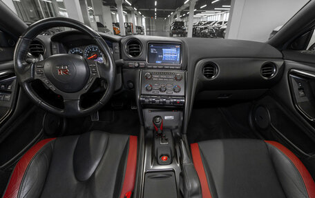 Nissan GT-R, 2011 год, 7 150 000 рублей, 8 фотография