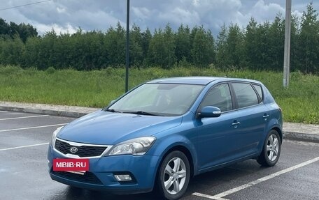 KIA cee'd I рестайлинг, 2010 год, 780 000 рублей, 2 фотография