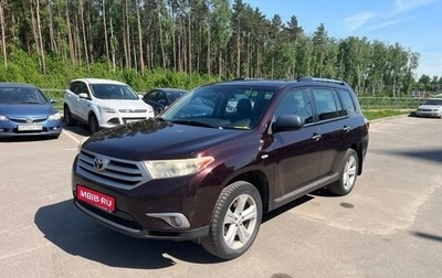 Toyota Highlander III, 2011 год, 2 450 000 рублей, 1 фотография