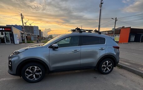 KIA Sportage IV рестайлинг, 2019 год, 1 900 000 рублей, 1 фотография