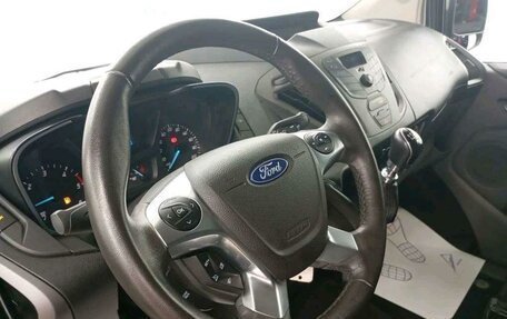 Ford Tourneo Custom I рестайлинг, 2018 год, 1 710 000 рублей, 1 фотография