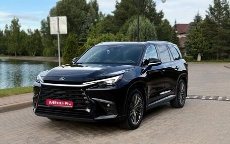 Lexus TX, 2024 год, 9 000 000 рублей, 1 фотография