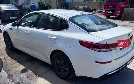 KIA Optima IV, 2019 год, 1 050 000 рублей, 4 фотография
