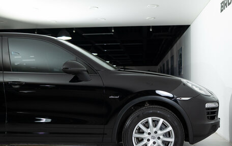 Porsche Cayenne III, 2011 год, 2 190 000 рублей, 28 фотография