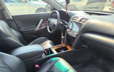 Toyota Camry, 2010 год, 1 110 000 рублей, 5 фотография