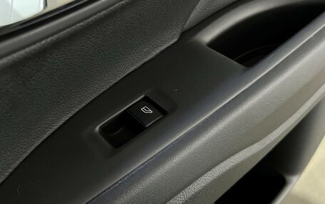 Mitsubishi Outlander III рестайлинг 3, 2022 год, 2 250 000 рублей, 20 фотография