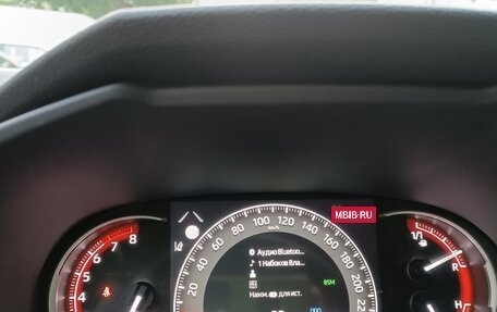 Toyota RAV4, 2021 год, 3 650 000 рублей, 10 фотография