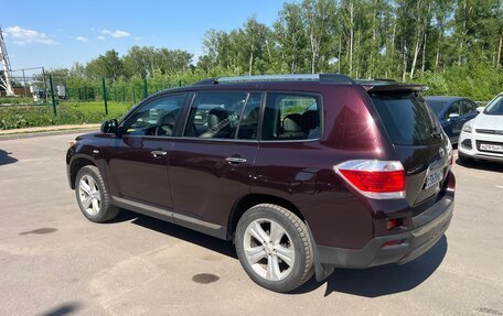 Toyota Highlander III, 2011 год, 2 450 000 рублей, 3 фотография