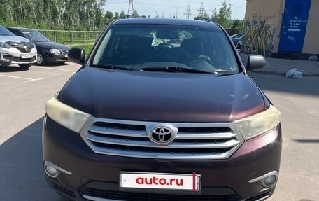 Toyota Highlander III, 2011 год, 2 450 000 рублей, 6 фотография